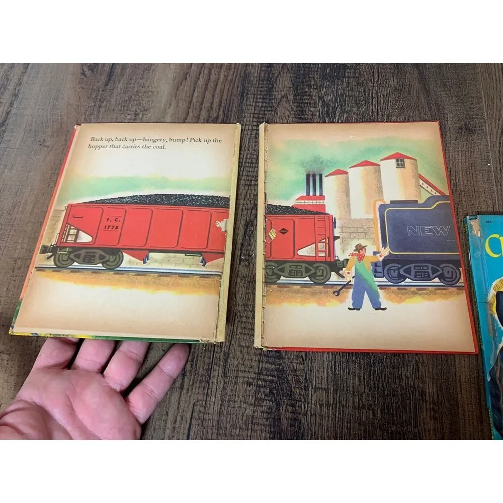 Lot of 2 - Wonder Books Washable Covers‎